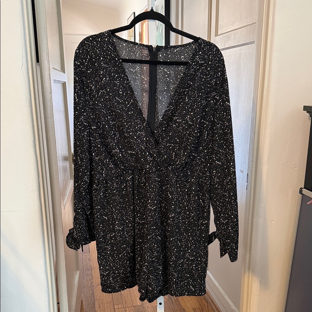 Black and White Patterned Long Sleeve Romper